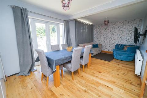13 Nelson Road, Leighton Buzzard, LU7 3EE
