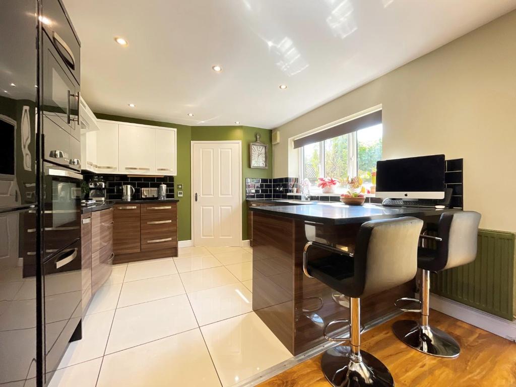 Kitchen diner