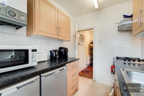 4 bedroom maisonette for sale - Ballards Lane, Finchley Central, N3 2BU