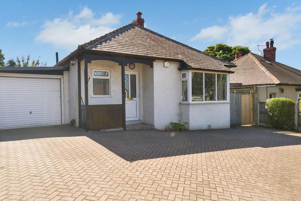 Harrogate Road, Yeadon, Leeds 3 bed detached bungalow for sale £365,000