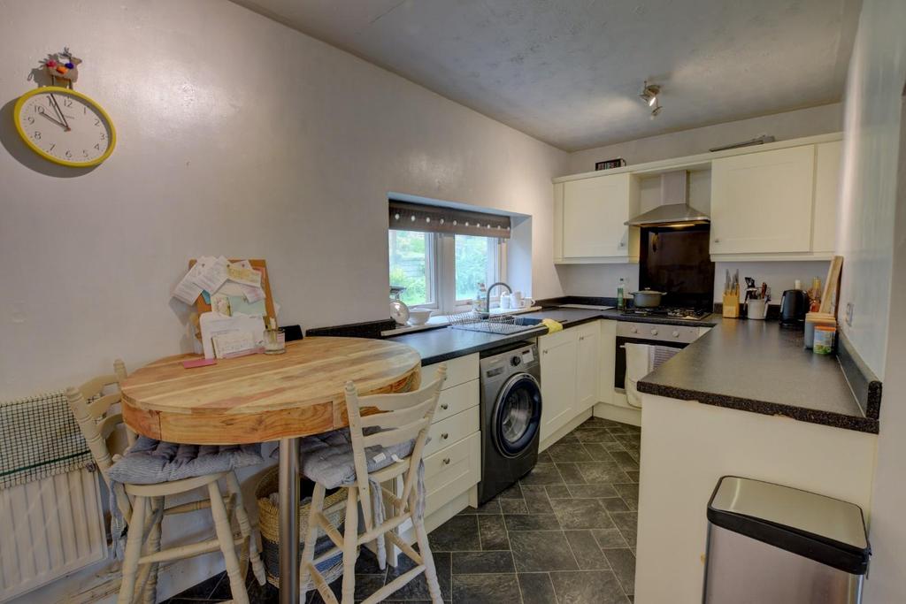 The Fold, Barrowford 2 bed cottage £625 pcm (£144 pw)