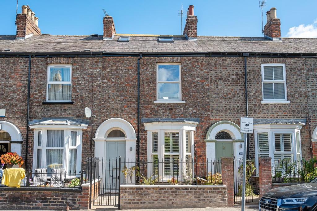 Nunthorpe Road, Off Scarcroft Road, York 4 bed terraced house for sale