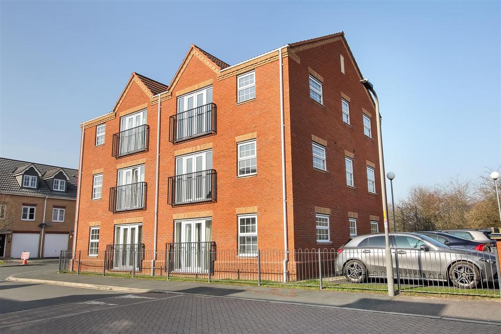 Ainderby Gardens, Northallerton 2 bed apartment £650 pcm (£150 pw)
