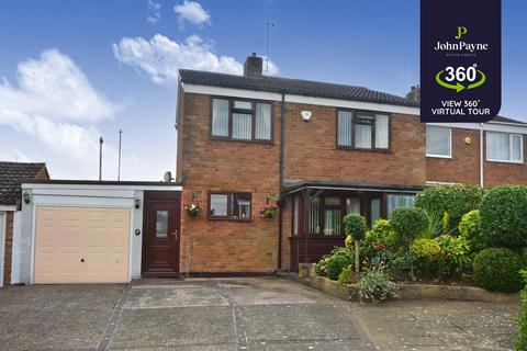 3 bedroom semi-detached house for sale - Buckfast Close, Styvechale, Coventry