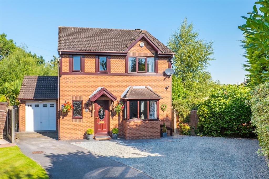Slater Lane, Leyland 4 bed detached house £289,950