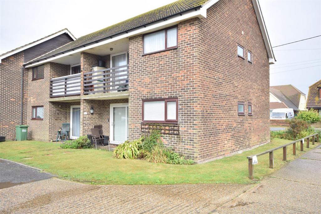 Camber, Rye 2 bed flat for sale £125,000