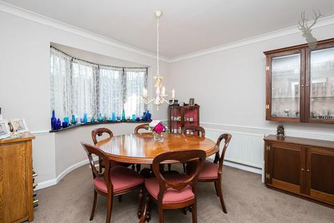 7 School Green Lane, North Weald, Epping, CM16 6EH