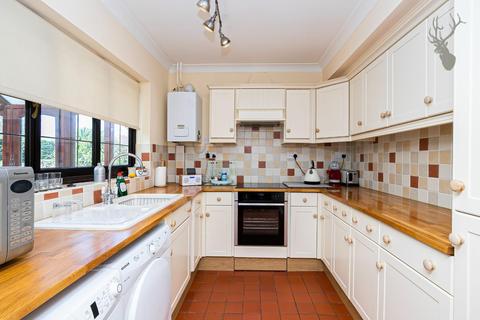 7 School Green Lane, North Weald, Epping, CM16 6EH