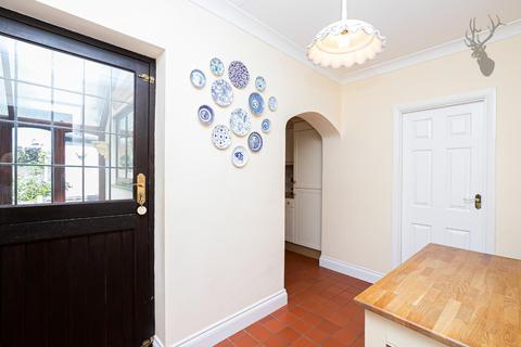 7 School Green Lane, North Weald, Epping, CM16 6EH
