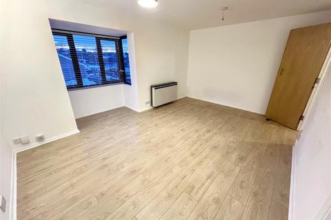 Studio to rent, The Goodwins, Tunbridge Wells