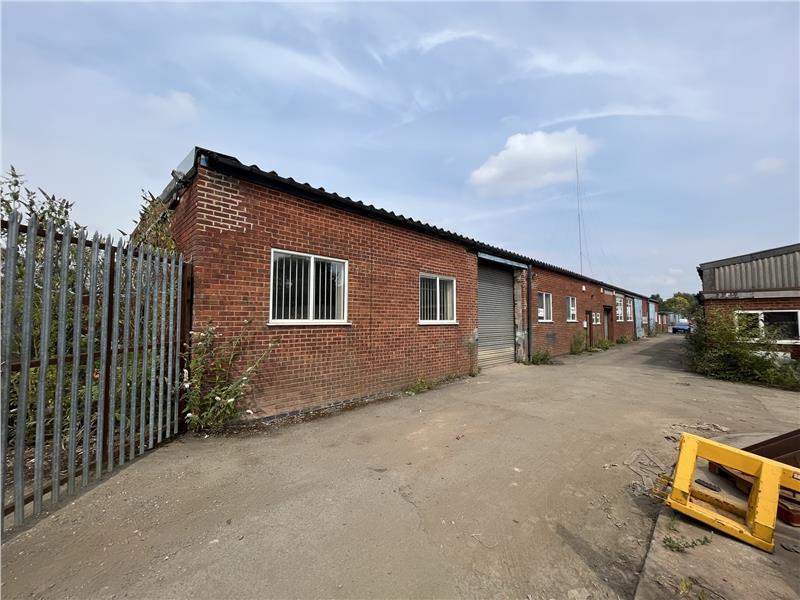 Whitacre Road, Nuneaton, Warwickshire, CV11 6BY Industrial unit £