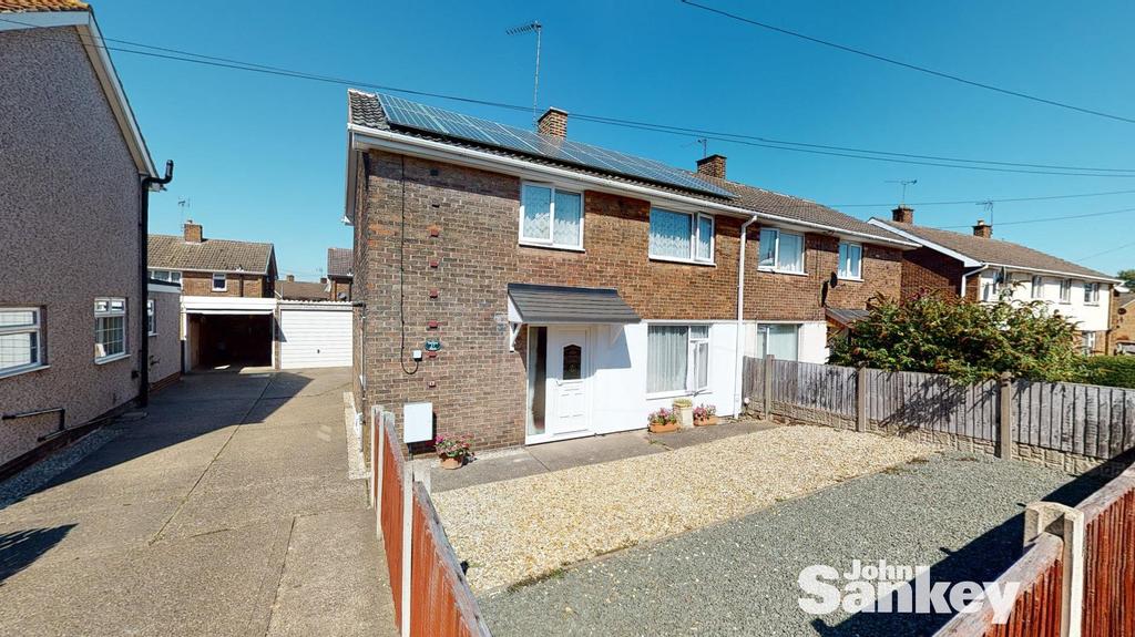 Cedar Lane, New Ollerton, Newark 3 bed semidetached house for sale £
