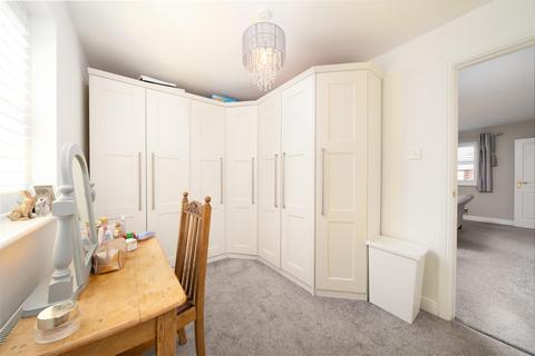 10 Honington Close, Hatton Park, Warwick, CV35 7SW