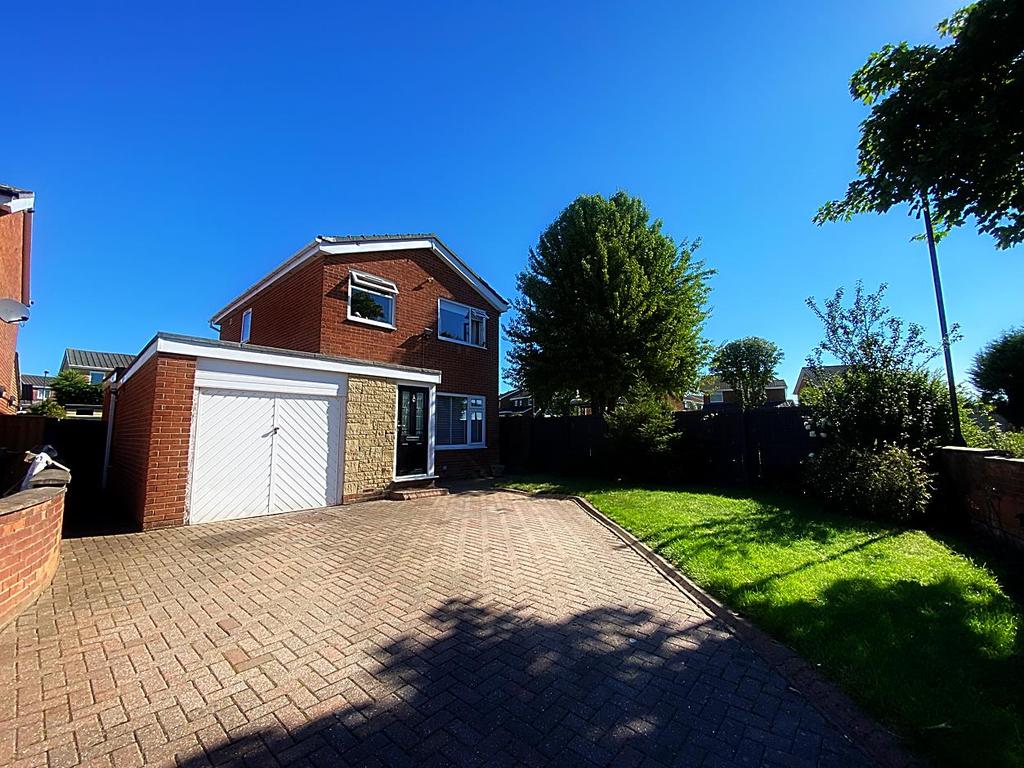 Avenue, Hadrian Park, Wallsend 3 bed detached house for sale £