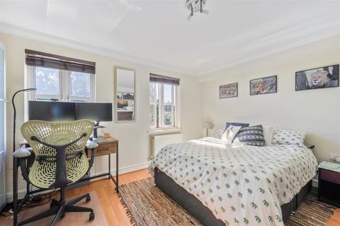 8 Millais Crescent, Epsom, KT19 0HE