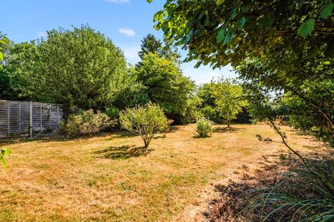21 Chestnut Avenue, Epsom, KT19 0SY