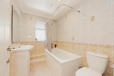 74 Ashby Avenue, Chessington, KT9 2BU