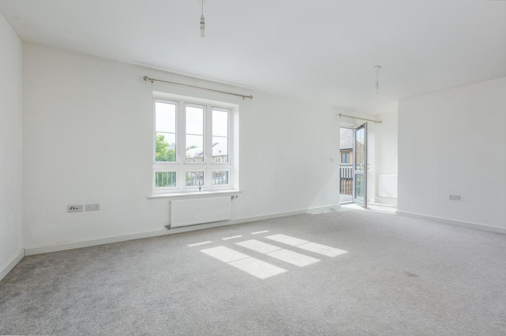 Samuel Peto Way, Ashford, Kent TN24 0XP 1 bed detached house £850 pcm