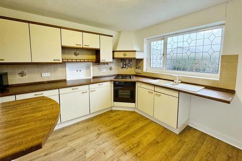 2 bedroom detached bungalow for sale, Gors Road, Towyn, Conwy, LL22