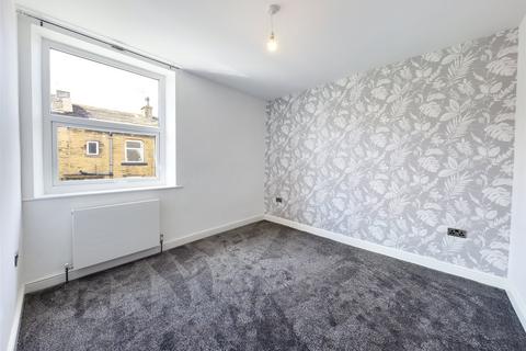 2 bedroom terraced house to rent, Virginia Street, Clayton, Bradford, West Yorkshire, BD14