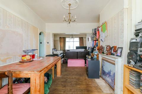 41 Oatlands Road, Enfield, EN3 5LL