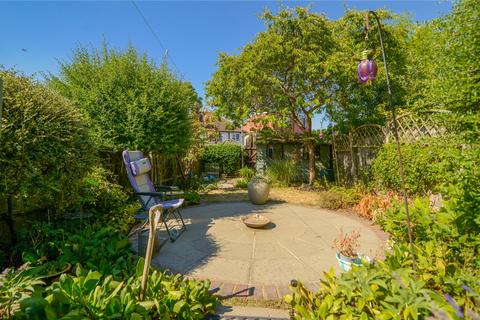 undefined, Lisbon Avenue, Twickenham, TW2
