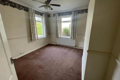 123 Bixley Road, Ipswich, IP3 8NR