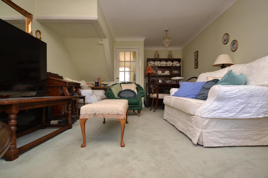 Sitting room/Dining