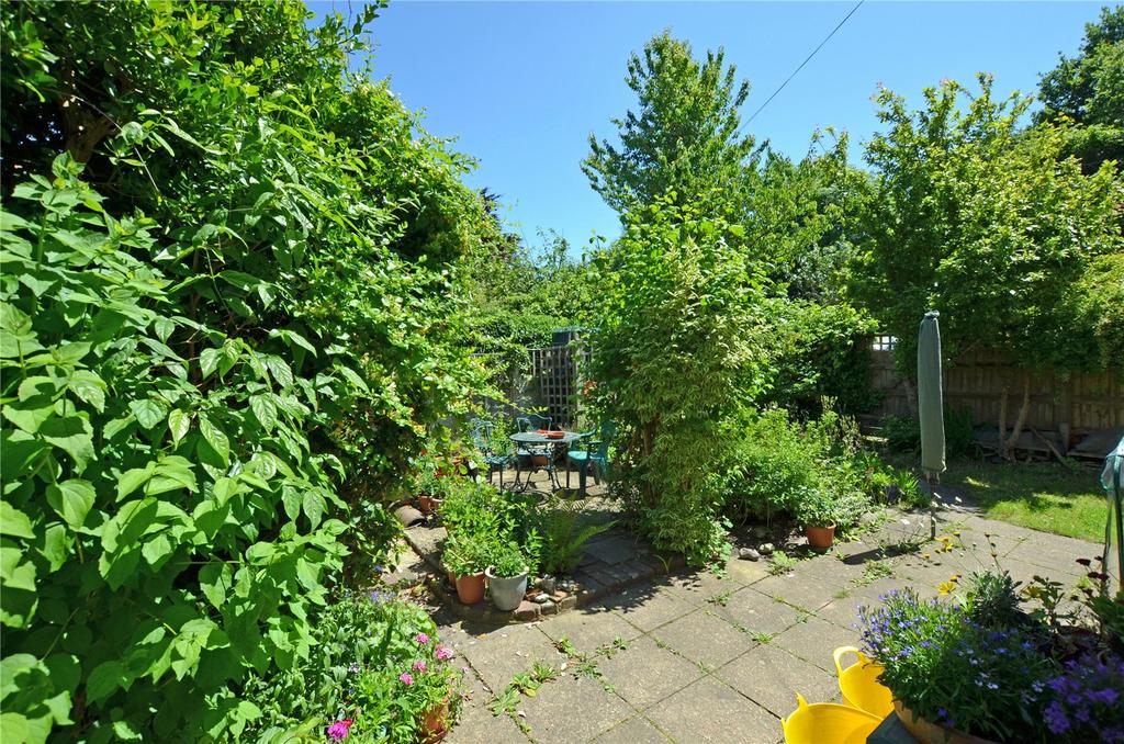 Framfield Road, Blackboys, Uckfield, East Sussex, TN22 3 bed semi