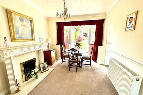 16 Edison Grove, London, SE18 2DN