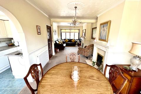 16 Edison Grove, London, SE18 2DN