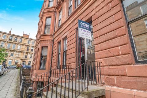 3 bedroom flat to rent, Vinicombe Street, Hillhead, Glasgow, G12