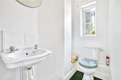 9 Shelburne Drive, Hounslow, TW4 5LA