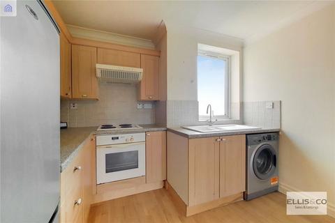 1 bedroom apartment to rent, Hillview Close, Wembley, HA9