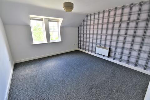 2 bedroom flat for sale - Lambourne Court, Gwersyllt, LL11