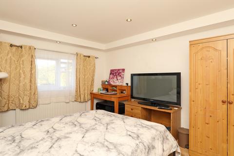 190 Worton Road, Isleworth, TW7 6EP