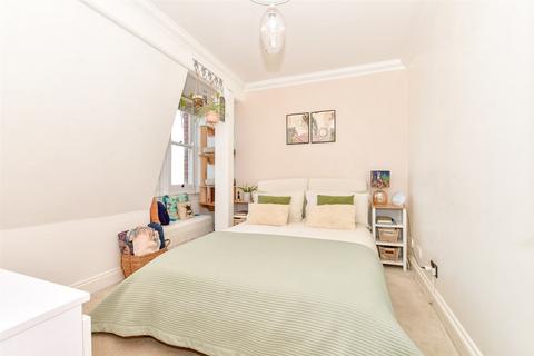 1 bedroom flat for sale, Station Road, Pier Heights, Herne Bay, Kent