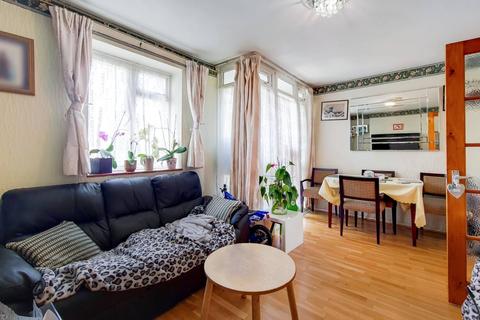102a Rectory Place, London, SE18 5BY