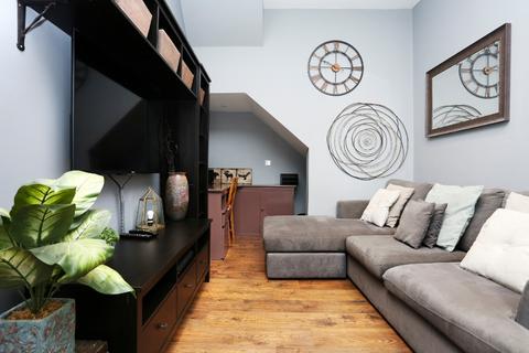 1 bedroom flat to rent, Canonmills, Canonmills, Edinburgh, EH3