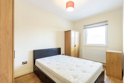 1 bedroom flat for sale, Jupiter Court, Barnsbury Lane, Surbiton, KT5