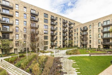 1 bedroom flat to rent, Kingfisher Heights, E16