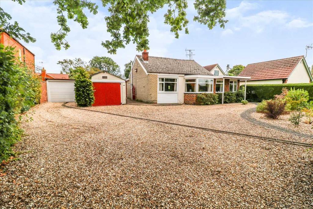 Brant Road, Waddington, Lincoln 3 bed detached bungalow for sale £400,000