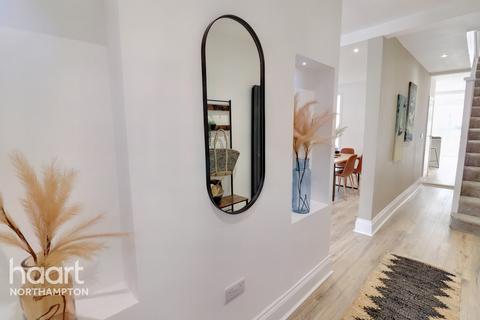 59 Cecil Road, Northampton, NN2 6PG