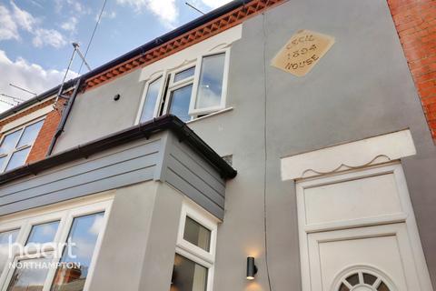 59 Cecil Road, Northampton, NN2 6PG