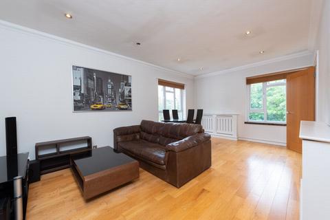 1 bedroom apartment to rent, Cambridge Road West, North Camp, GU14