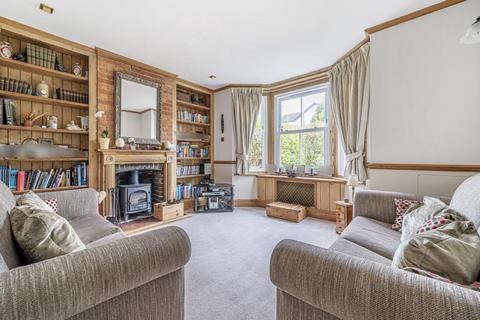 83 Grasmere Road, Lightwater, GU18 5TL