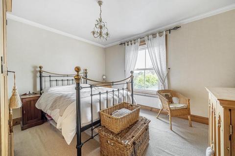 83 Grasmere Road, Lightwater, GU18 5TL