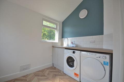 1 bedroom in a house share to rent, 39 Annesley Road, Hucknall