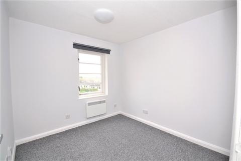 2 bedroom apartment to rent, Mazers Court, Silks Way, CM7