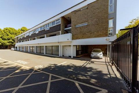 2 bed flat/apartment for rent in Highsett, Cambridge, Cambridgeshire